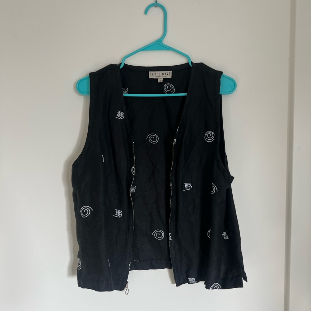 Vintage 100% linen Black Vest with White Pattern